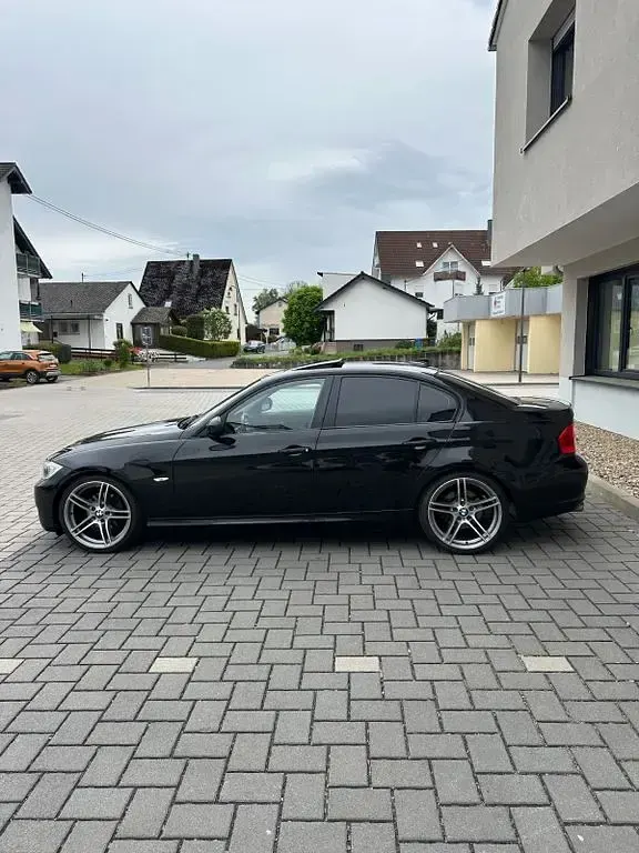 Gebraucht BMW 320 Performance 170 PS (125 kW) 2008 Schwarz Limousine