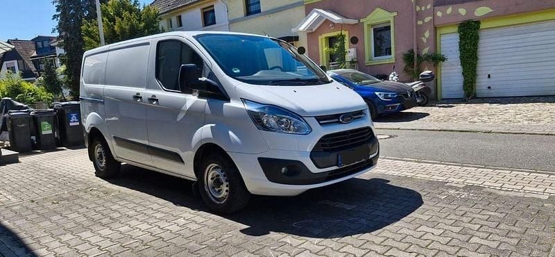 Gebraucht Ford Transit Custom 101 PS (74 kW) 2013 Weiß Van / Kleinbus