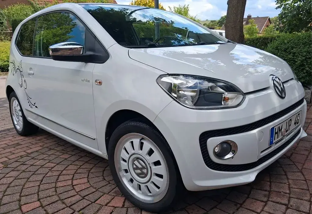 Gebraucht VW up! high up! 75 PS (55 kW) 2012 Weiß Kleinwagen