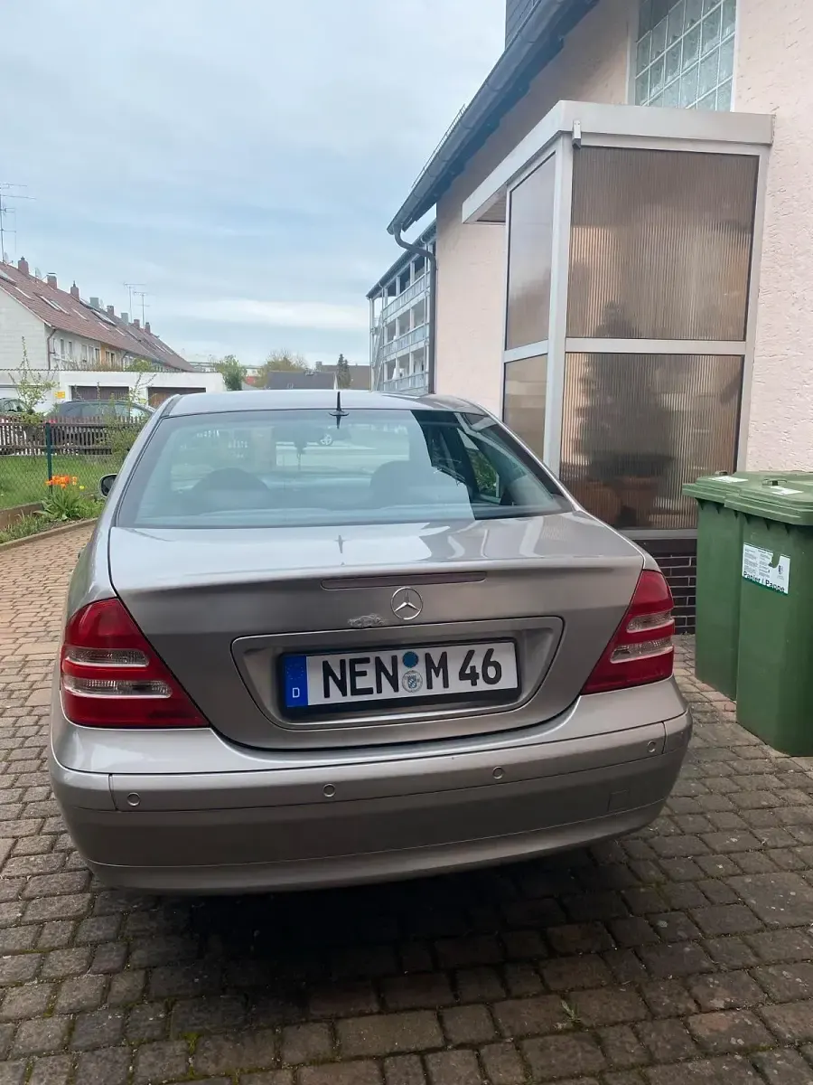 Occasion Mercedes C180 143 ch (105 kW) 2003 Gris Berline