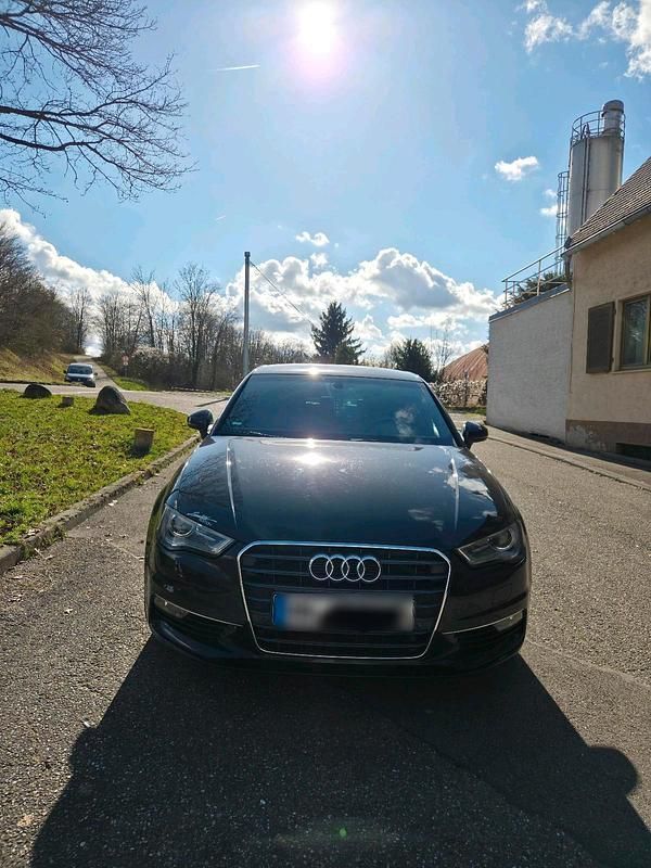 Gebraucht Audi A3 180 PS (132 kW) 2014 Braun Limousine