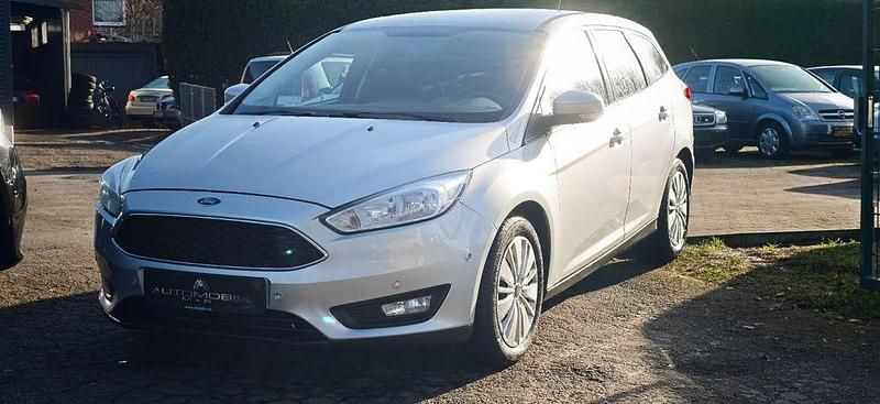 Gebraucht Ford Focus Business Edition 120 PS (88 kW) 2018 Polarsilber metallic Kombi