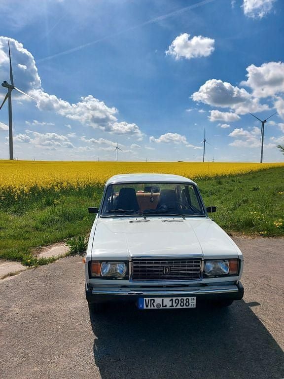 Gebraucht Lada 2107 88 PS (64 kW) 1988 Weiß Limousine