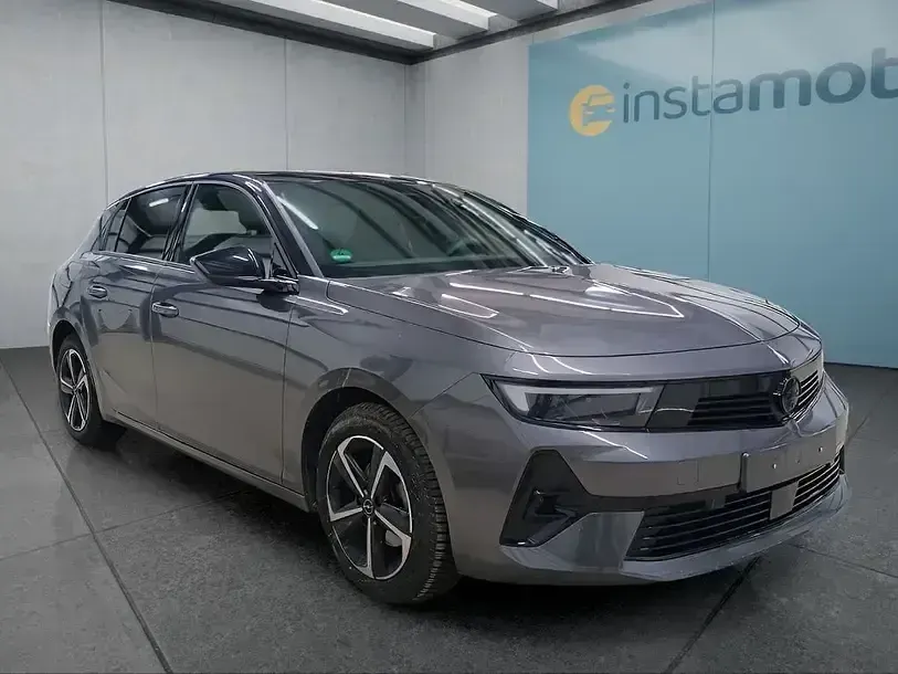 Gebraucht Opel Astra 131 PS (96 kW) 2025 Grau Kleinwagen