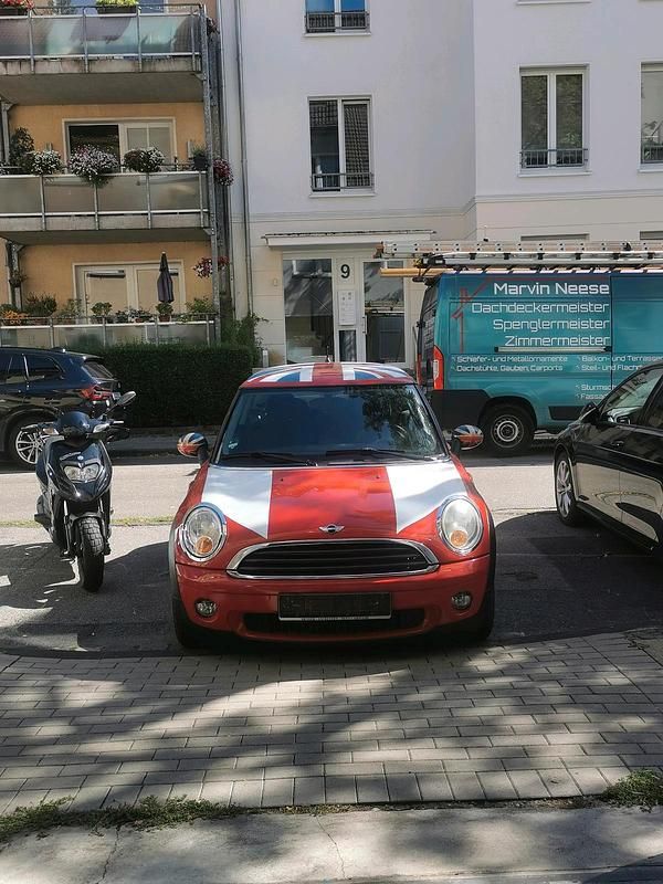 Rot Gebraucht 2009 Mini Cooper Kleinwagen | 3.499 € (Superpreis) - Bild 1/4