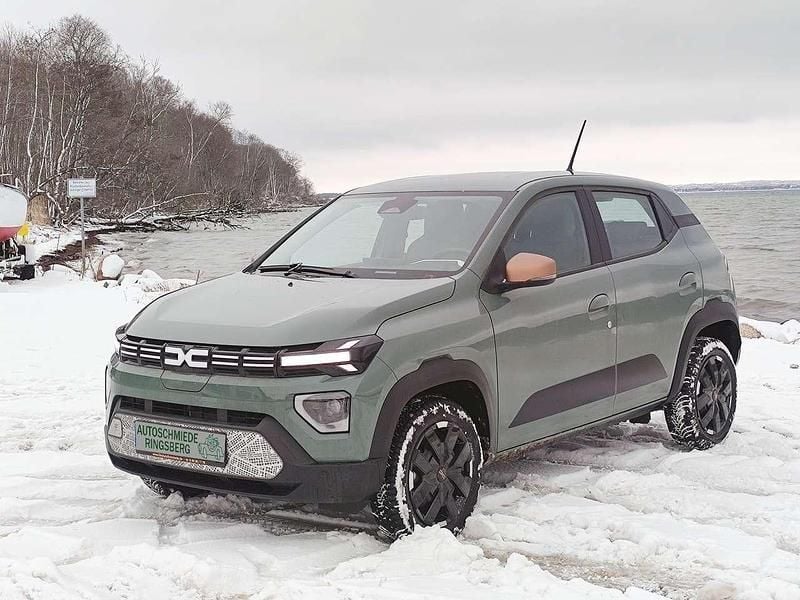Neu Dacia Spring Extreme 47 kW (65 PS) 2026 Olivgrün Kleinwagen