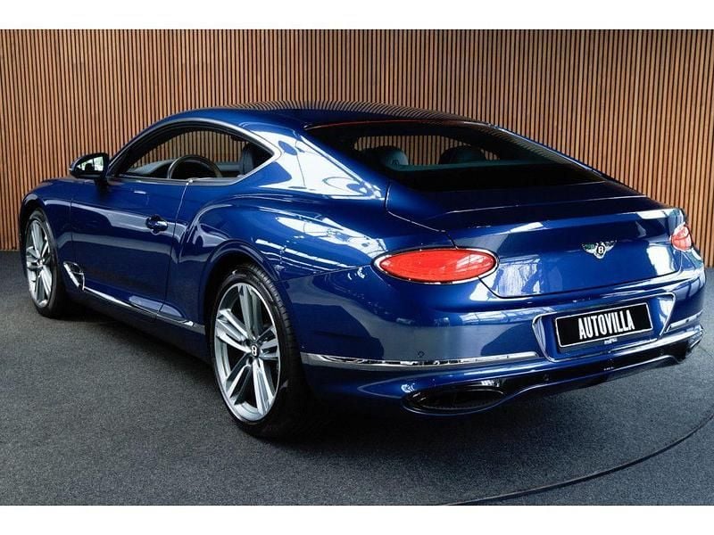 Gebraucht Bentley Continental GT 635 PS (467 kW) 2019 Schwarz Limousine