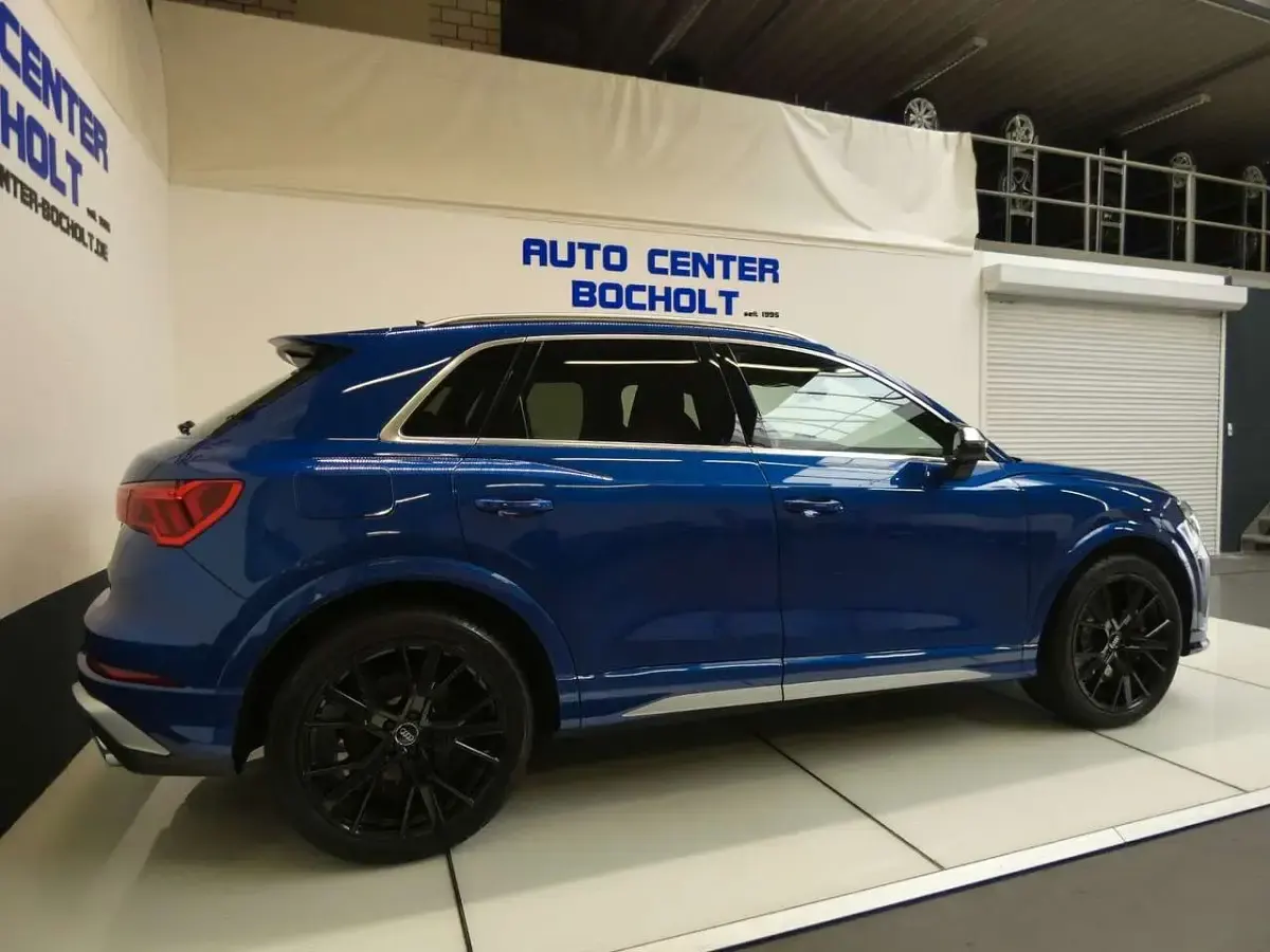 Gebraucht Audi RS Q3 400 PS (294 kW) 2022 Individuallackierung SUV