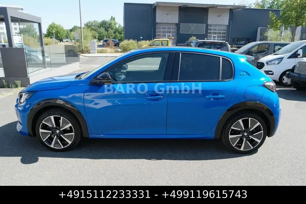 Gebraucht Peugeot e-208 GT 100 kW (136 PS) 2022 Blau Kleinwagen