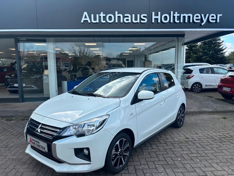 Weiß Gebraucht 2024 Mitsubishi Space Star Select+ Limousine | 15.950 € (Fairer Preis) - Bild 1/4
