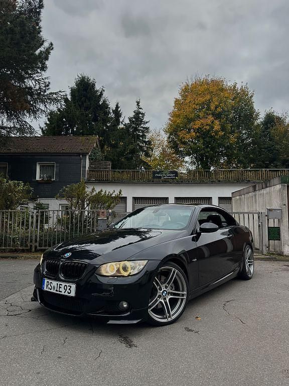 Schwarz Gebraucht 2008 BMW 325 Cabriolet Performance Cabrio | 9.990 € (Fairer Preis) - Bild 1/4