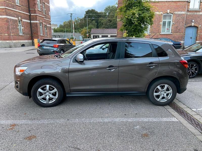 Gebraucht Mitsubishi ASX 150 PS (110 kW) 2014 Braun SUV