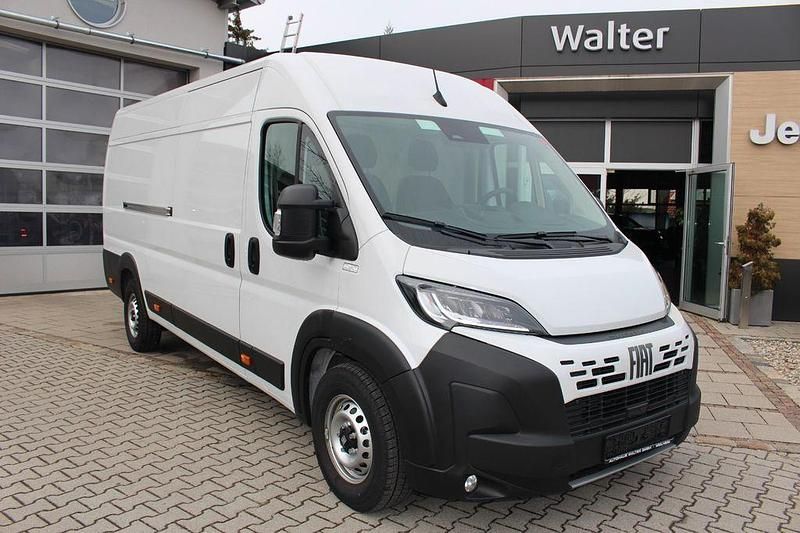 Gebraucht Fiat Ducato 179 PS (131 kW) 2024 Weiß Van
