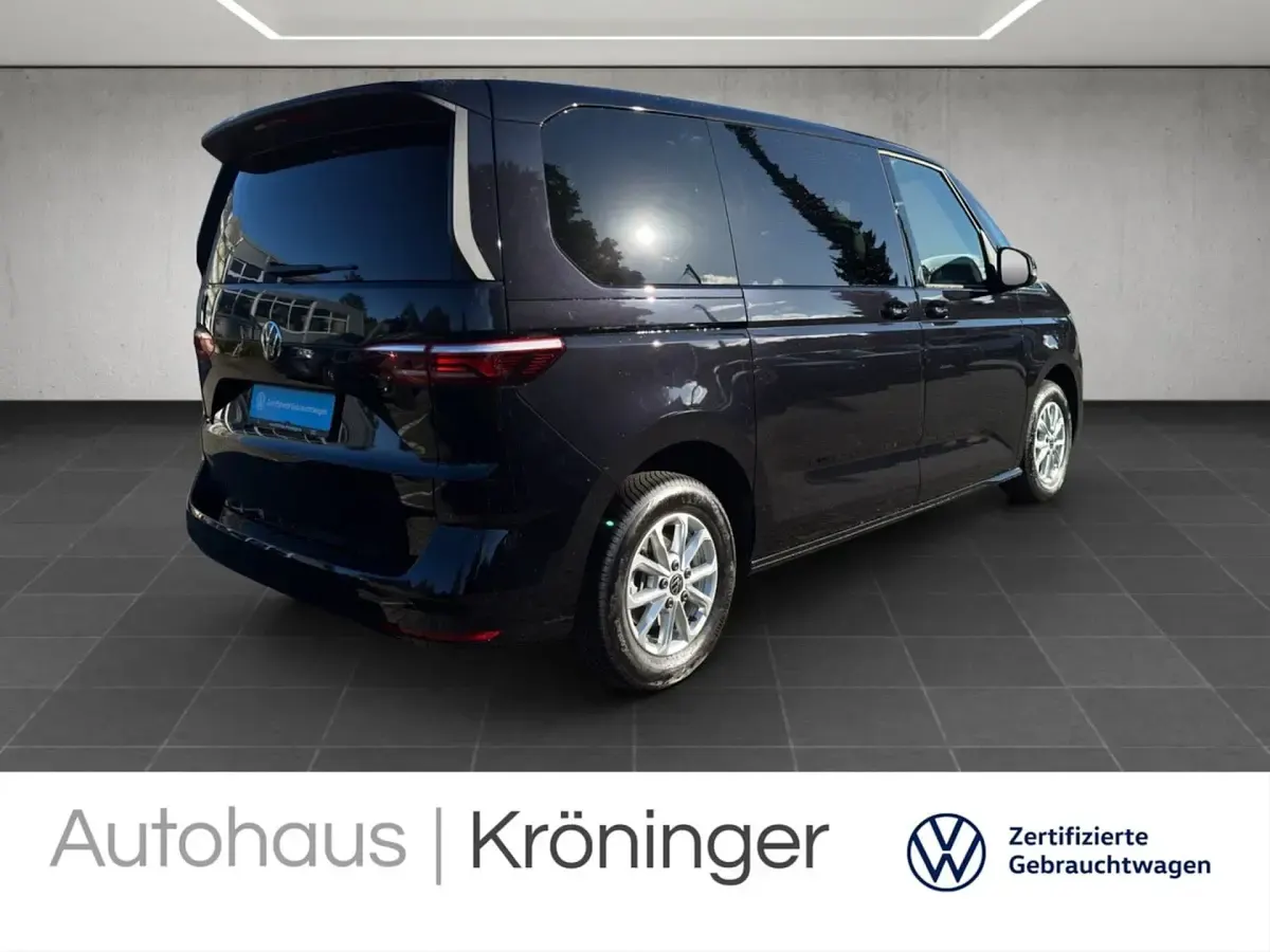 Gebraucht VW Multivan Life 150 PS (110 kW) 2025 Schwarz Van / Kleinbus