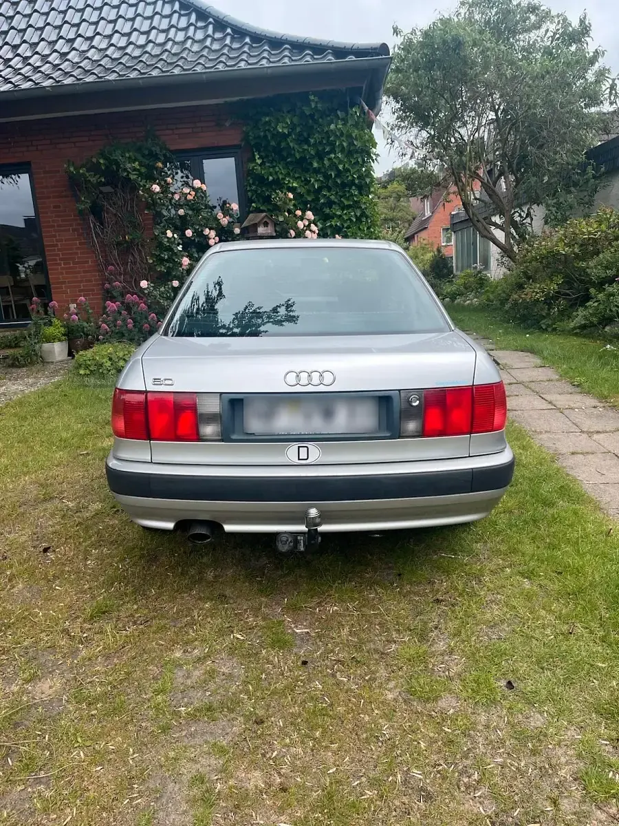 Gebraucht Audi 80 90 PS (66 kW) 1993 Silber Limousine