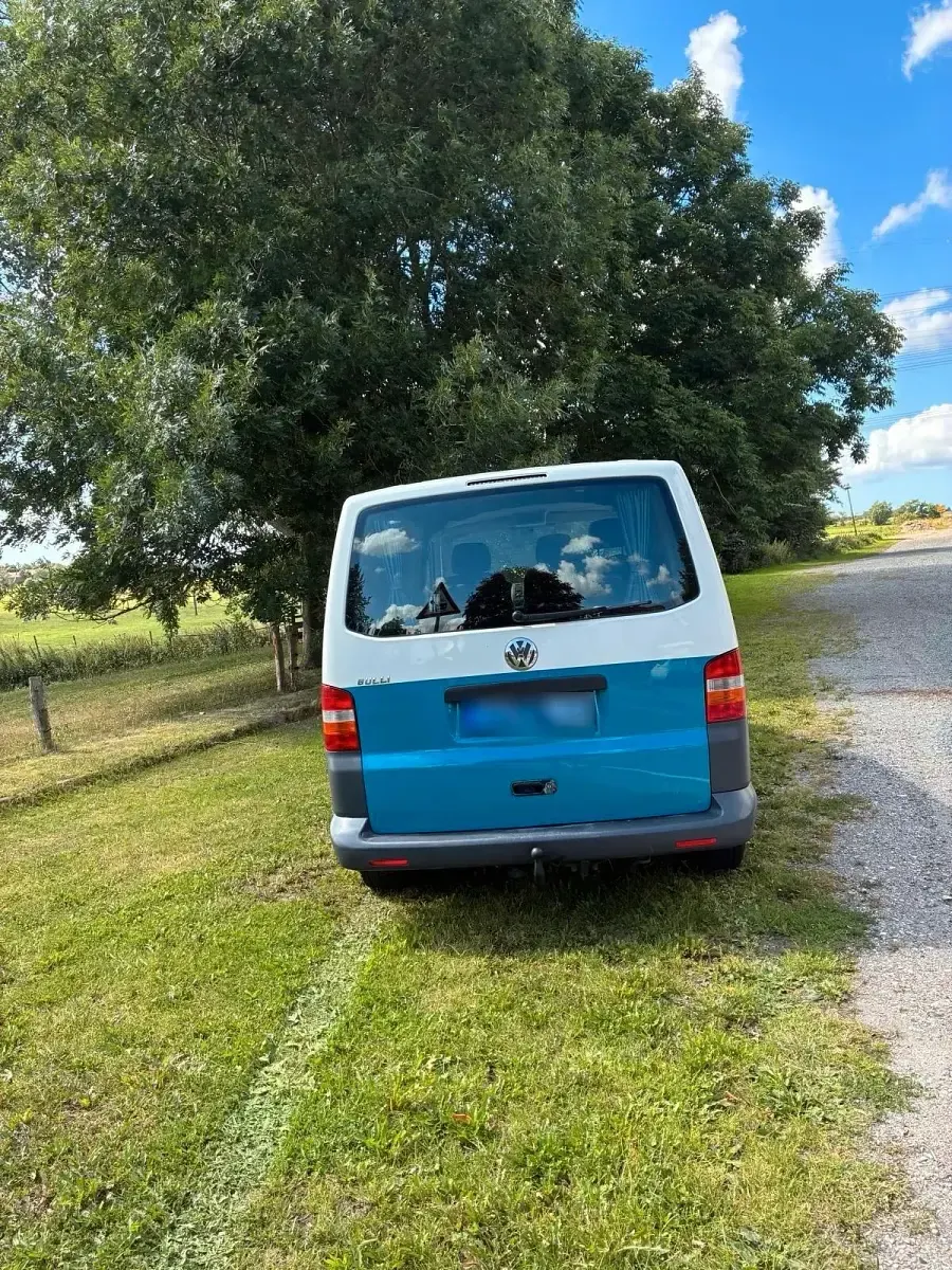 Gebraucht VW T5 88 PS (64 kW) 2007 Blau Van