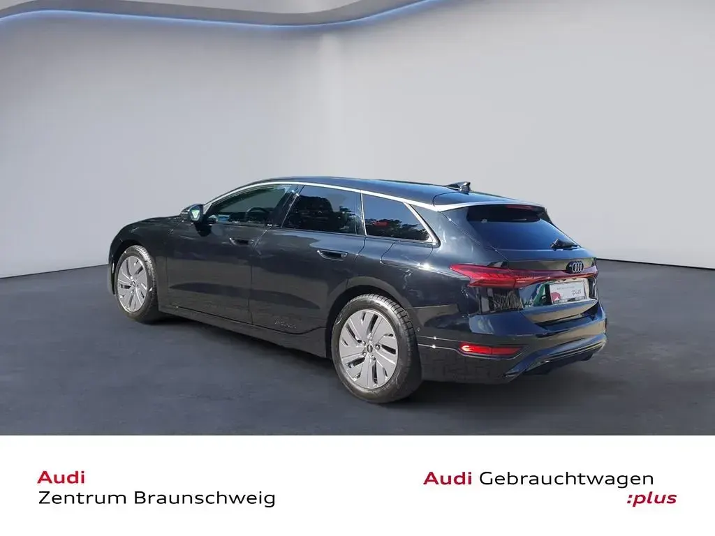 Gebraucht Audi A6 e-tron 210 kW (286 PS) 2025 Schwarz Kombi