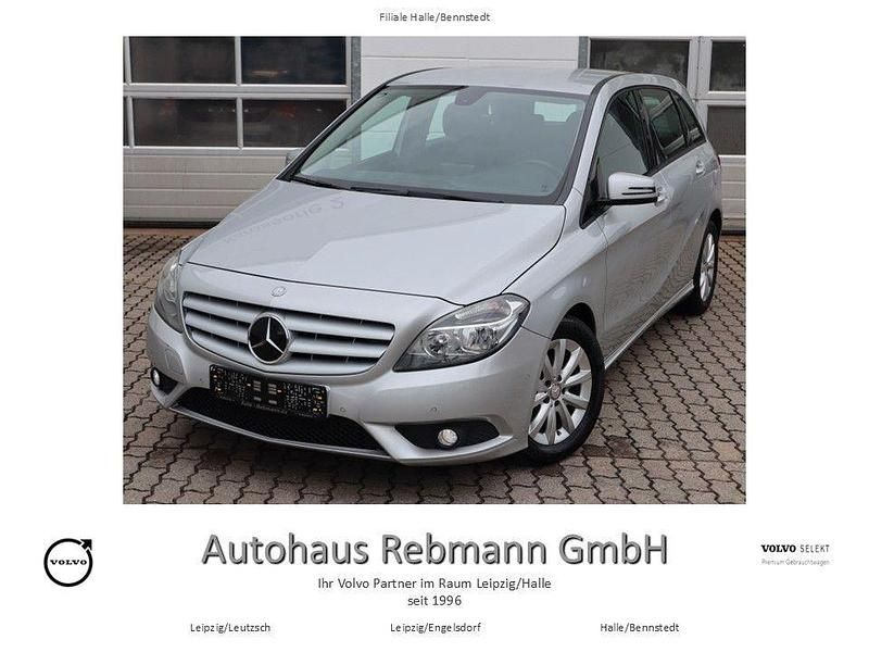 Silber Gebraucht 2013 Mercedes B180 Van / Kleinbus | 7.000 € (Guter Preis) - Bild 1/4