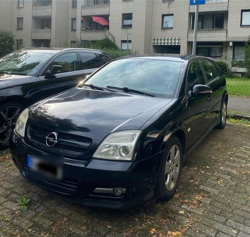 Schwarz Gebraucht 2005 Opel Signum Kombi | 800 € - Bild 1/4