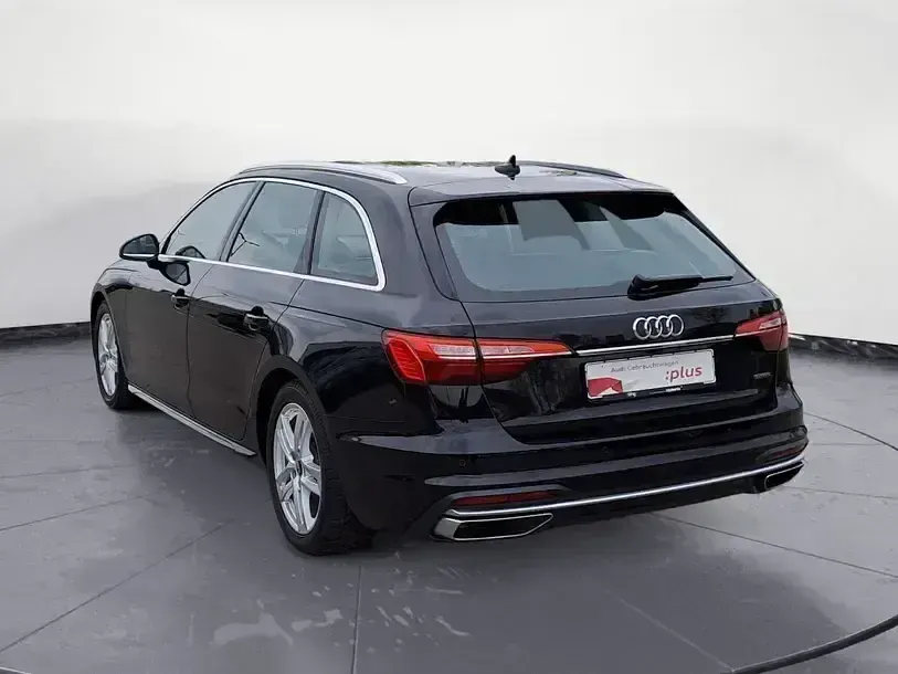 Gebraucht Audi A4 Advanced Plus 204 PS (150 kW) 2023 Schwarz Kombi
