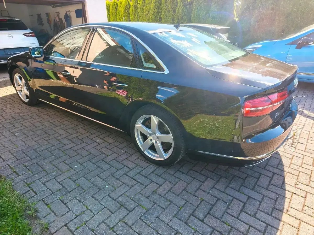 Gebraucht Audi A8 385 PS (283 kW) 2014 Andere farben Limousine