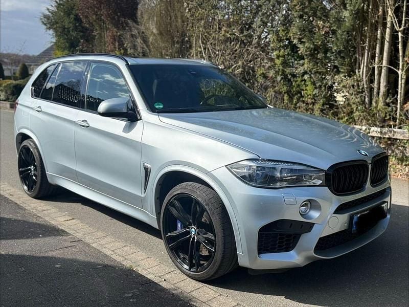 Gebraucht BMW X5 M Performance 575 PS (422 kW) 2017 Grau SUV