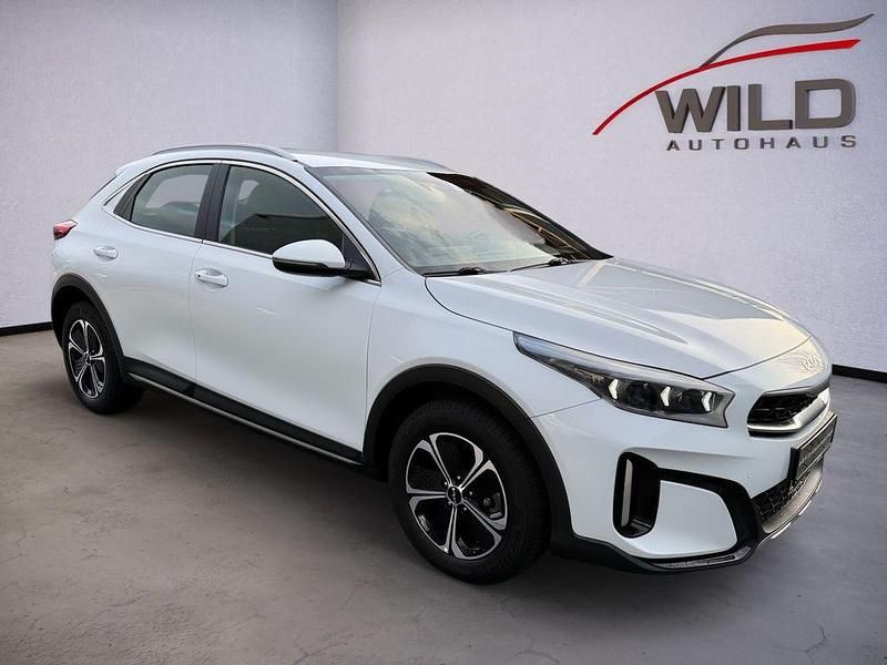 Gebraucht Kia XCeed Vision 141 PS (103 kW) 2022 Weiß SUV