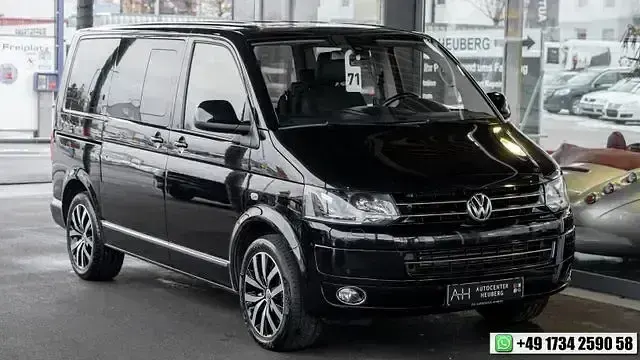 Usata VW Multivan Highline 180 CV (132 kW) 2015 Andere Monovolume