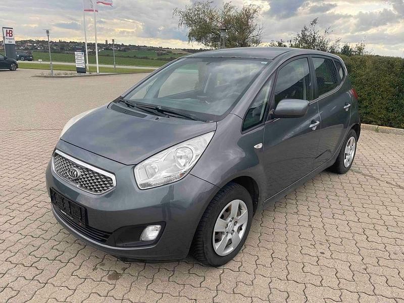 Grau Gebraucht 2012 Kia Venga Attract Kleinwagen | 2.000 € (Fairer Preis) - Bild 1/4