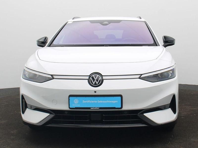 Gebraucht VW ID.7 Pro 210 kW (286 PS) 2025 Gletscherweiß metallic Kombi