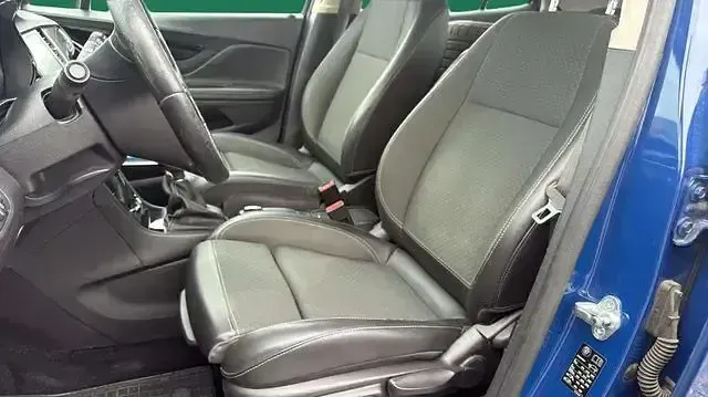 Usado Opel Mokka X 136 HP (100 kW) 2019 Azul SUV