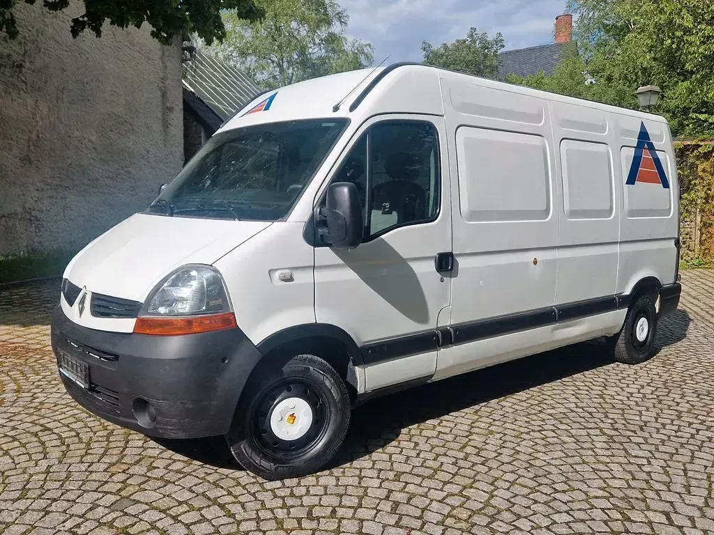 Używany Renault Master 120 KM (88 kW) 2008 Biały Minivan