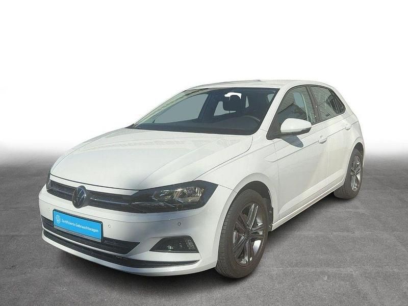 Pure white Gebraucht 2021 VW Polo Comfortline Limousine | 13.446 € (Superpreis) - Bild 1/4
