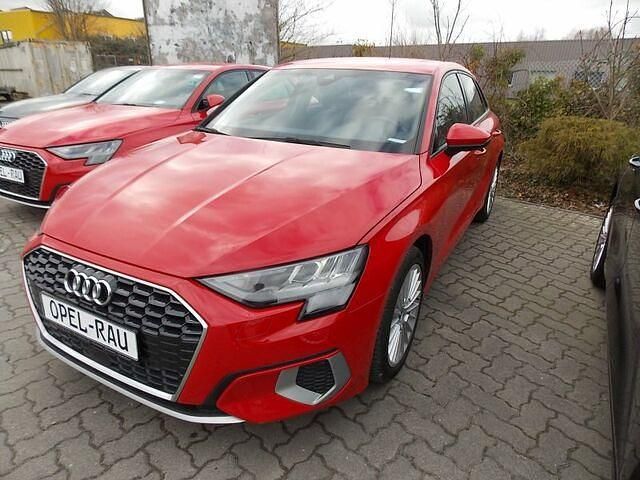 Gebraucht Audi A3 Advanced 110 PS (80 kW) 2023 Andere farbe Limousine