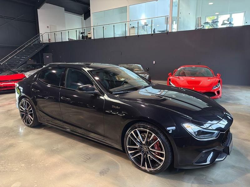 Gebraucht Maserati Ghibli 581 PS (427 kW) 2021 Schwarz Limousine