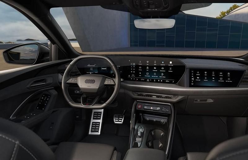 Neu Audi Q5 Sportback S-Line 204 PS (150 kW) 2025 Mythosschwarz metallic SUV