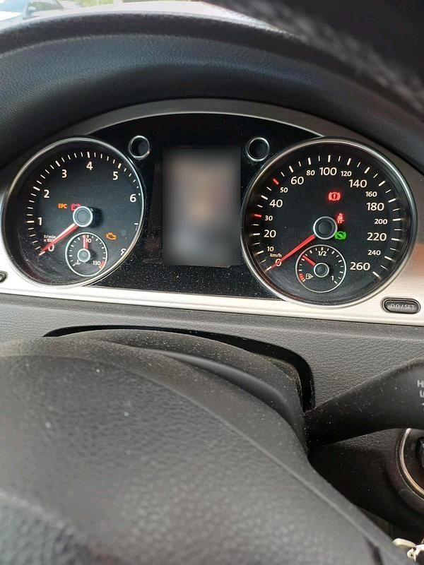 Gebraucht VW Passat 210 PS (154 kW) 2011 Schwarz Kombi