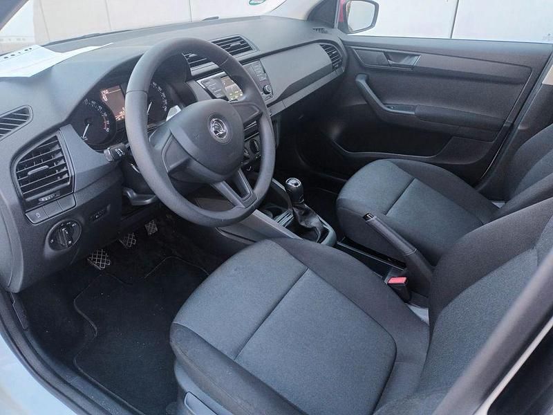 Gebraucht Skoda Fabia 90 PS (66 kW) 2016 Weiß Kleinwagen