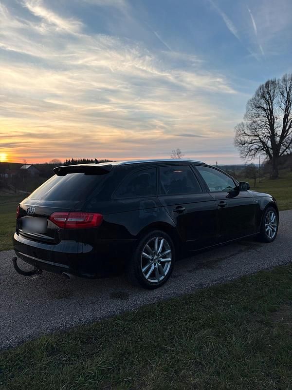 Gebraucht Audi A4 S-Line 245 PS (180 kW) 2014 Schwarz Kombi