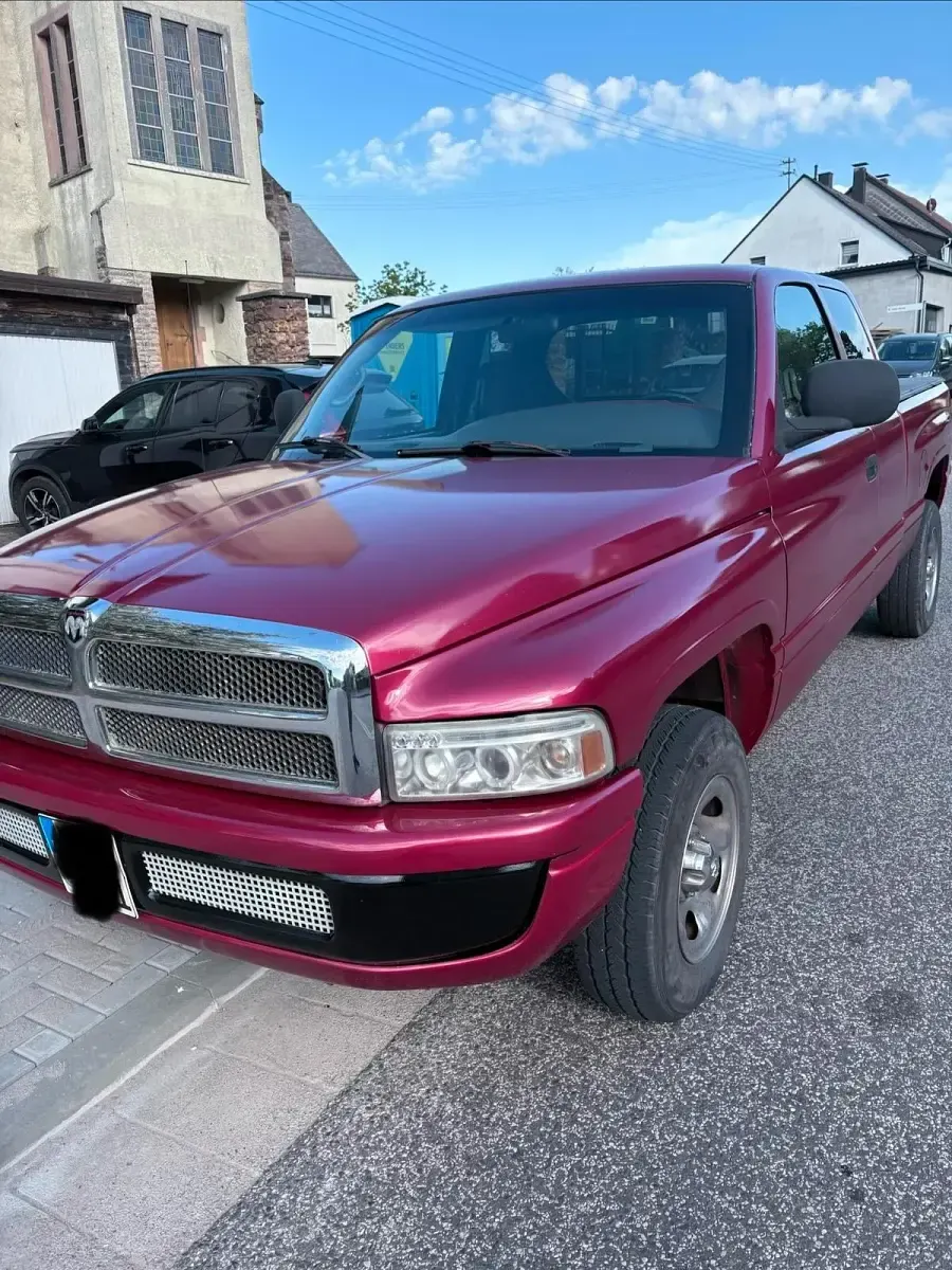 Gebraucht Dodge Ram 230 PS (169 kW) 1999 Rot