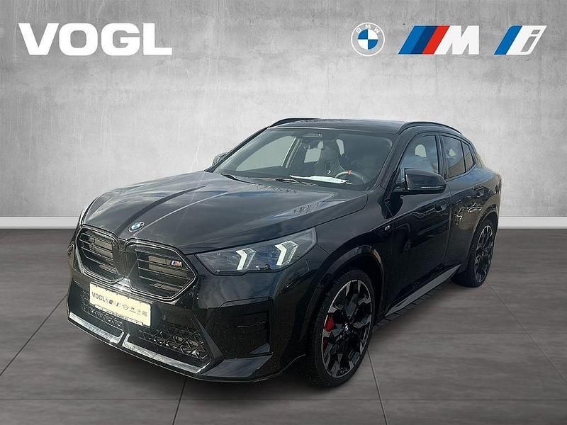 Saphirschwarz Gebraucht 2025 BMW X2 Performance SUV | 58.880 € (Etwas zu teuer) - Bild 1/4