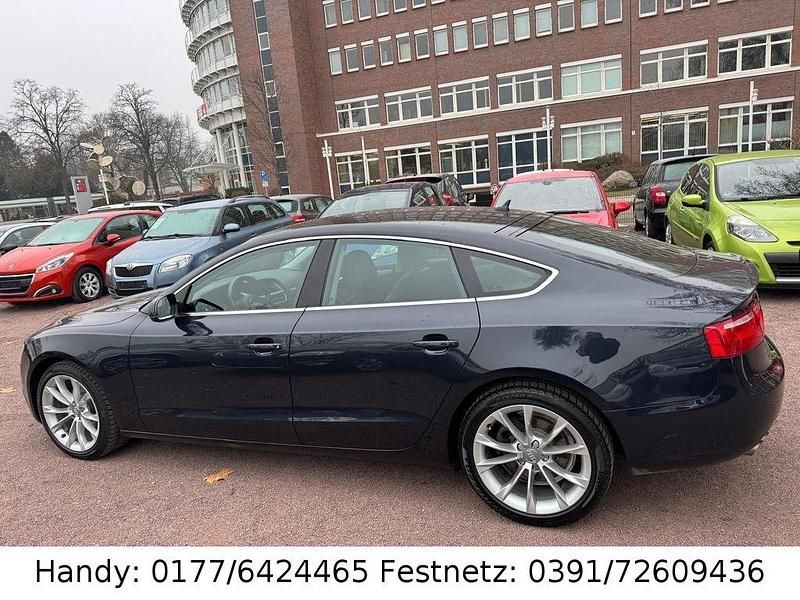 Gebraucht Audi A5 Sportback 177 PS (130 kW) 2012 Blau Kleinwagen