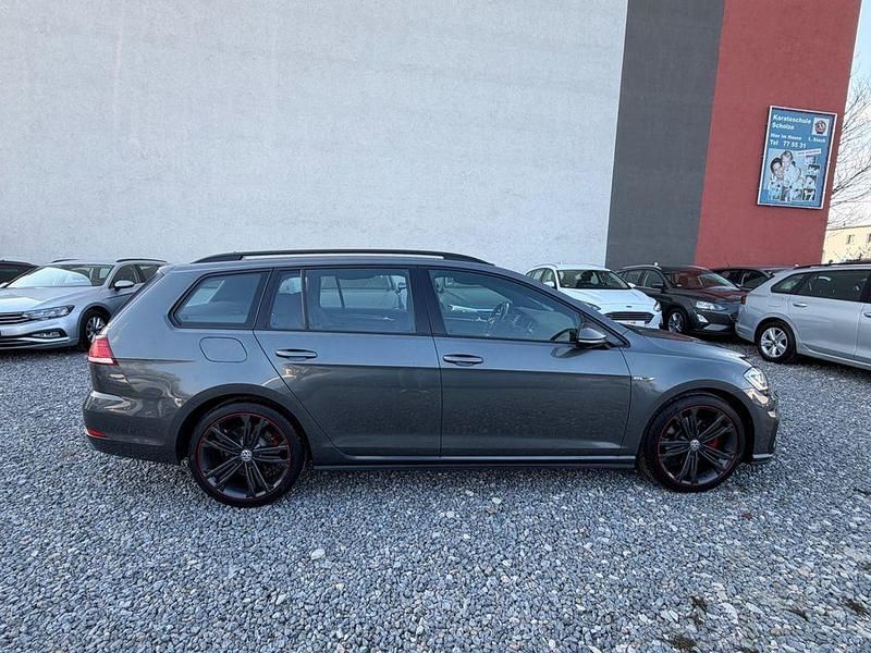 Gebraucht VW Golf VII GTD 184 PS (135 kW) 2019 Indiumgrau Kombi