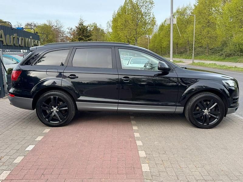 Second-hand Audi Q7 Advanced 239 CP (175 kW) 2011 Negru SUV