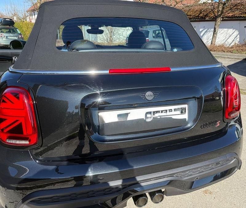 Gebraucht Mini Cooper S Cabriolet 178 PS (130 kW) 2023 Schwarz Cabrio