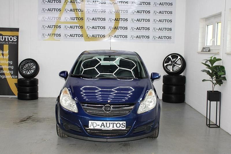 Gebraucht Opel Corsa Edition 80 PS (58 kW) 2008 Ultrablau mi2 Kleinwagen