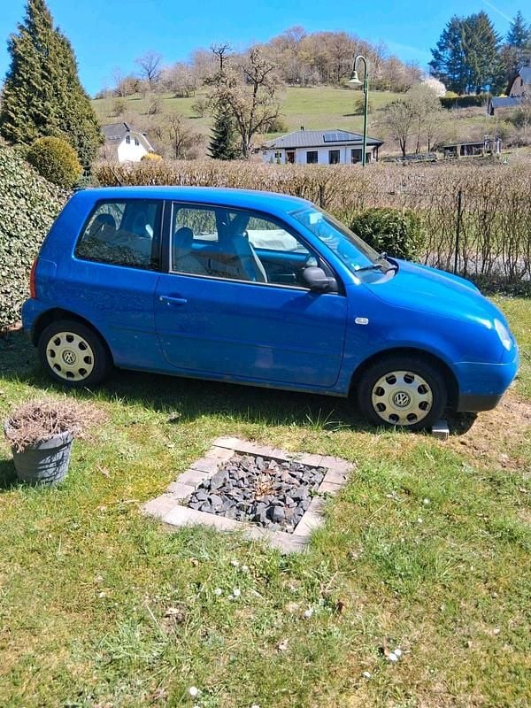 Second-hand VW Lupo 50 CP (36 kW) 2000 Albastru Hatchback