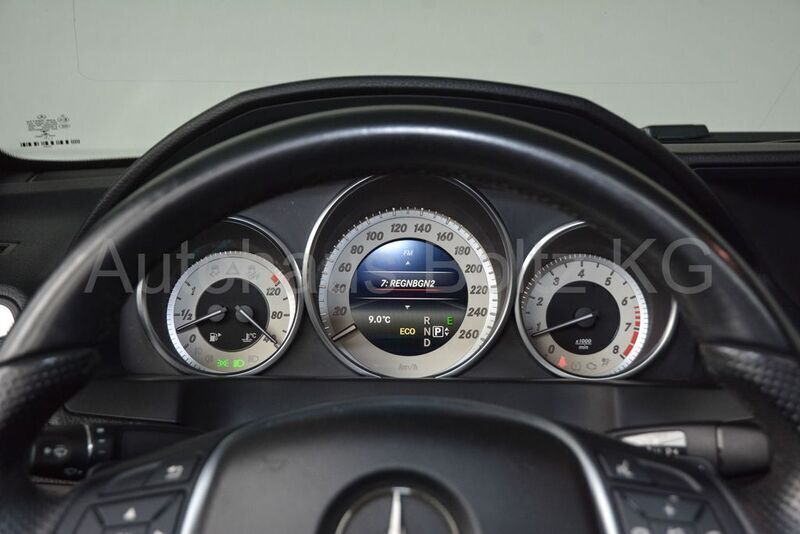 Gebraucht Mercedes E250 211 PS (155 kW) 2014 Obsidianschwarz (metallic) Cabrio