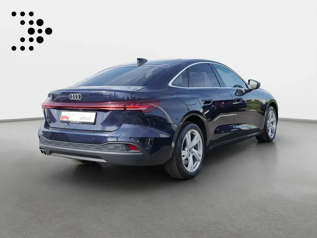Gebraucht Audi A5 Business 204 PS (150 kW) 2025 Firmamentblau metallic Limousine