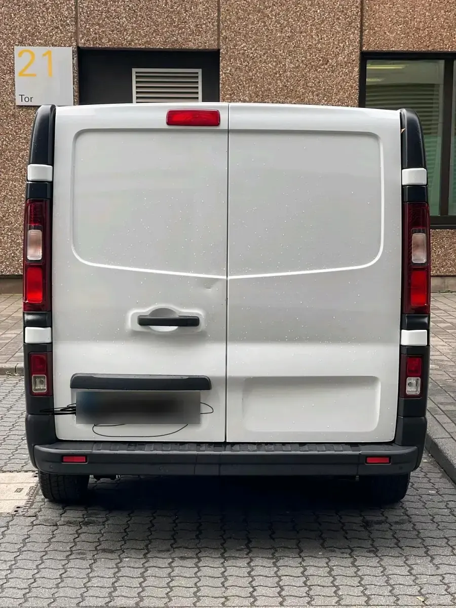 Gebraucht Renault Trafic 145 PS (106 kW) 2018 Weiß Van / Kleinbus